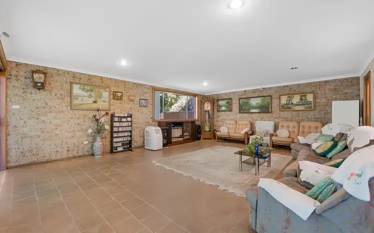 Sixth view of Homely house listing, 17 Groundsel Avenue, Macquarie Fields NSW 2564