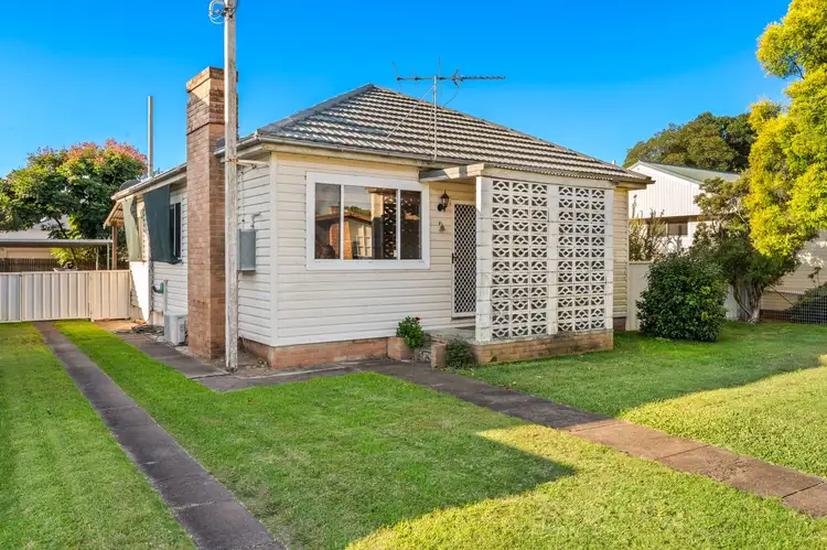 Main view of Homely house listing, 6 Collett Avenue, Singleton NSW 2330
