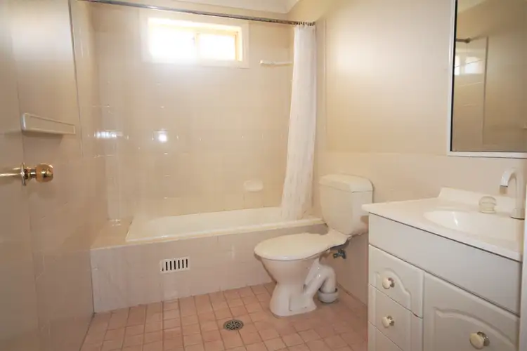 Seventh view of Homely unit listing, 1/66-70 Queen Street, Oberon NSW 2787