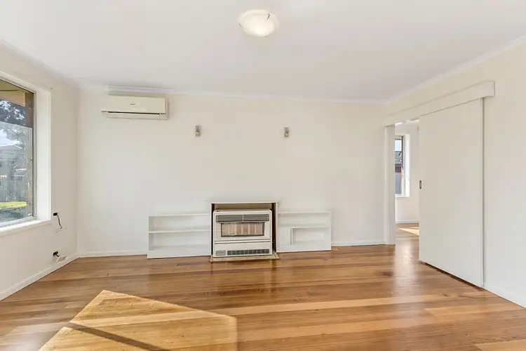 Second view of Homely house listing, 33 Bewsell Avenue, Scoresby VIC 3179