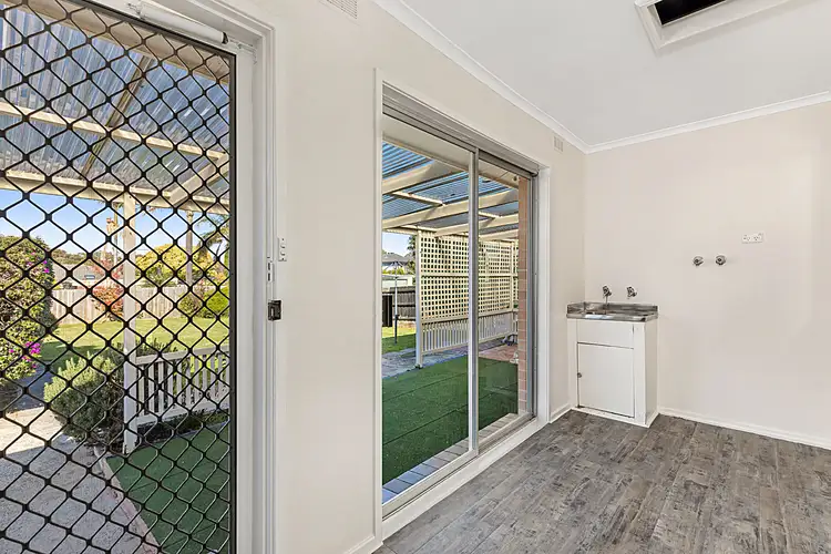 Sixth view of Homely house listing, 33 Bewsell Avenue, Scoresby VIC 3179