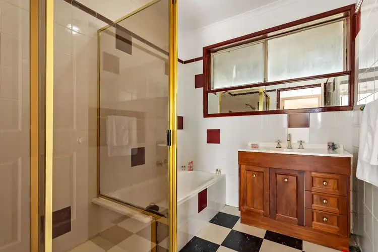 Sixth view of Homely house listing, 27 Casey Drive, Lalor VIC 3075