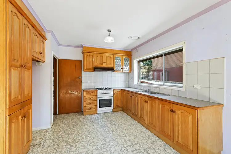 Second view of Homely house listing, 29 Kiama Drive, Lalor VIC 3075
