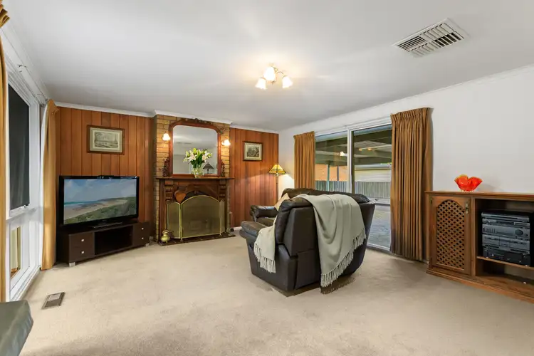 Fifth view of Homely house listing, 10 Finchley Court, Epping VIC 3076