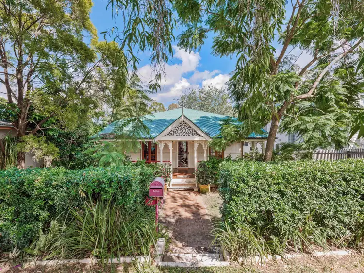 37 Dorrington Drive, Ashgrove QLD 4060