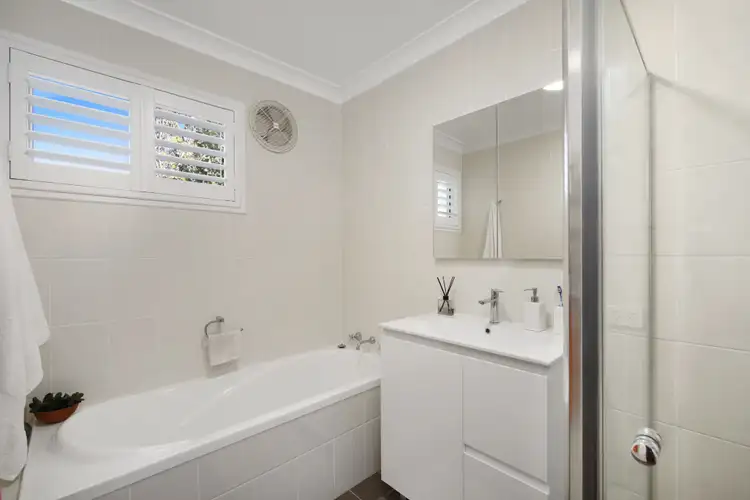 Sixth view of Homely house listing, 54 Patrick Crescent, Saratoga NSW 2251