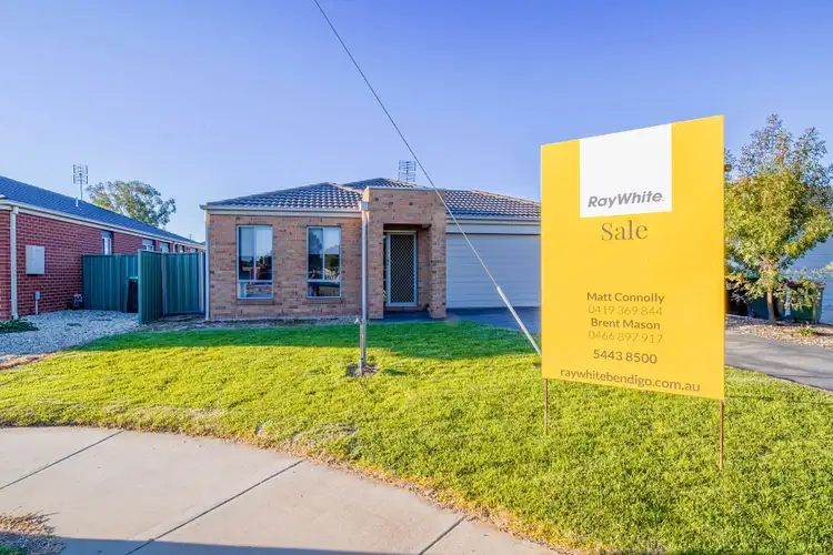 Second view of Homely house listing, 7 Arrawalli Avenue, Ascot VIC 3551