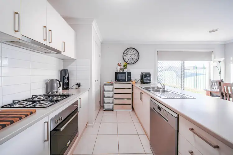 Fourth view of Homely house listing, 7 Arrawalli Avenue, Ascot VIC 3551