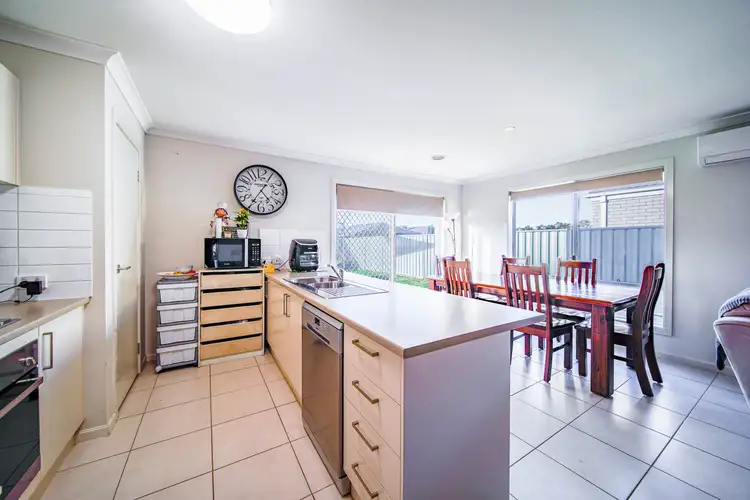 Sixth view of Homely house listing, 7 Arrawalli Avenue, Ascot VIC 3551