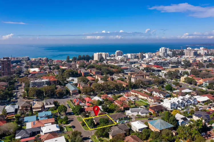 Third view of Homely house listing, 6 Thomas Street, Cronulla NSW 2230
