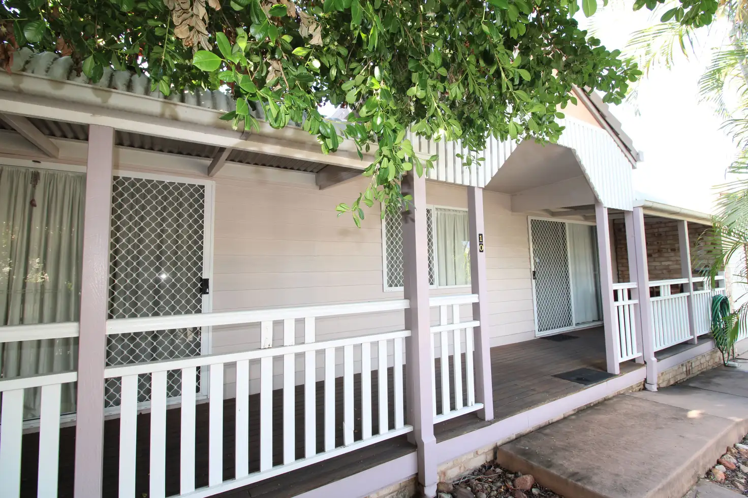 Main view of Homely unit listing, 10/24 Riverview Street, Emerald QLD 4720