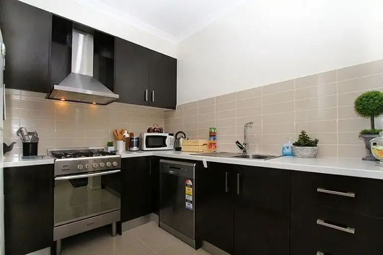 Fifth view of Homely unit listing, 2/213-215 Albert Street, Reservoir VIC 3073
