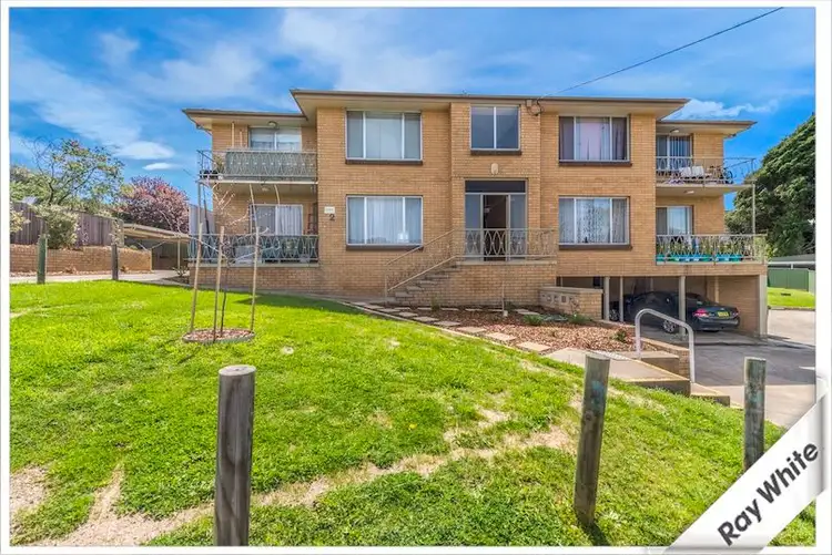 2 Velacia Place