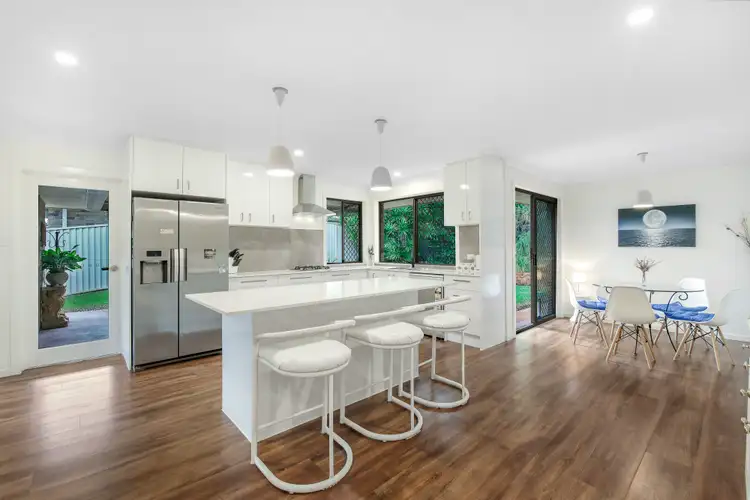 1/24 James Cagney Close, Parkwood QLD 4214