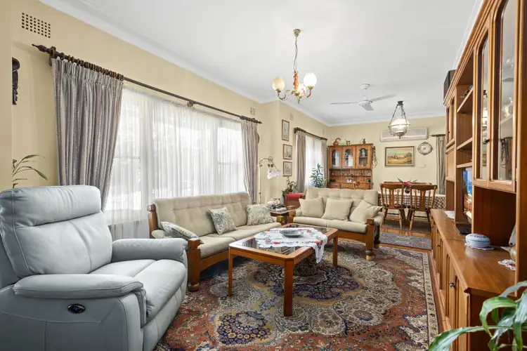 Sixth view of Homely house listing, 10 Elwin Street, Peakhurst NSW 2210