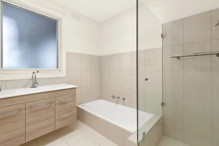 Fifth view of Homely house listing, 3 Waratah Drive, Warragul VIC 3820
