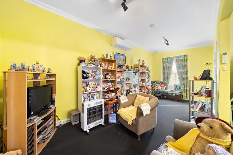 Fifth view of Homely unit listing, 2/9 Gerald Street, Queanbeyan NSW 2620