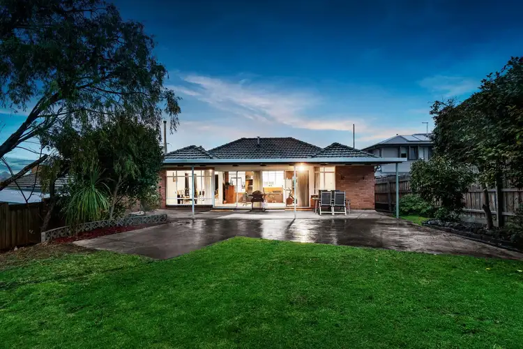 27 Linden Street, Box Hill South VIC 3128