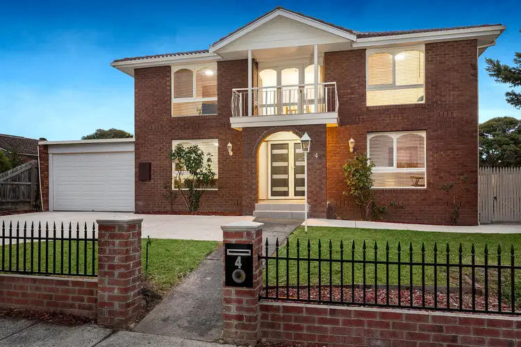 4 Mowbray Drive, Wantirna South VIC 3152