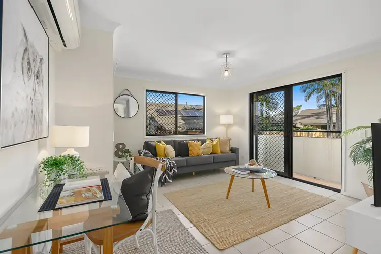 1/2200 Logan Road, Upper Mount Gravatt QLD 4122