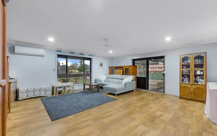 Sixth view of Homely house listing, 4 Third Avenue, Macquarie Fields NSW 2564