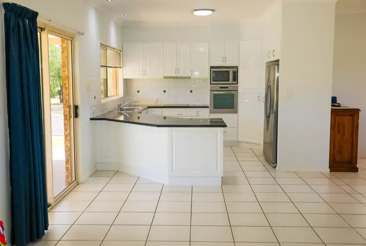 17 Thoroughbred Parade, Colkerri Estate, Dalby QLD 4405