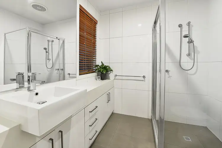 Sixth view of Homely townhouse listing, 5 Batman Avenue, Coburg VIC 3058