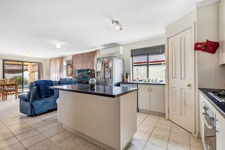 Sixth view of Homely house listing, 11 Maple Leaf Court, Munno Para West SA 5115