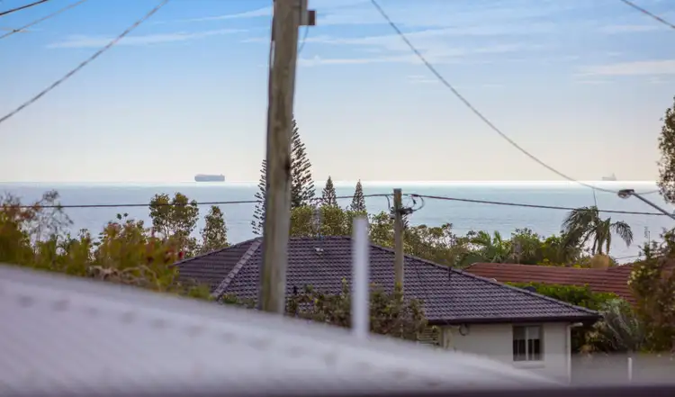 Fourth view of Homely unit listing, Unit 2/62 Albert Street, Kings Beach QLD 4551