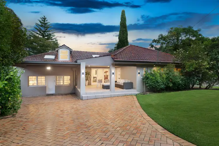 15 Barra Brui Crescent, St Ives NSW 2075