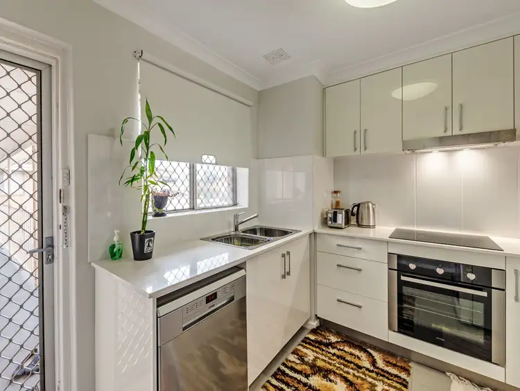 Fifth view of Homely unit listing, 5/69-71 Salisbury Street, Bedford WA 6052