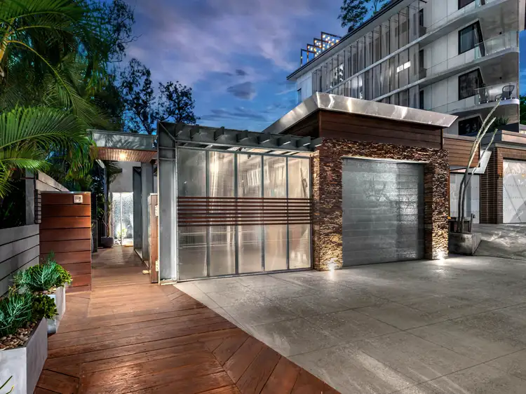 134 Dornoch Terrace, Highgate Hill QLD 4101