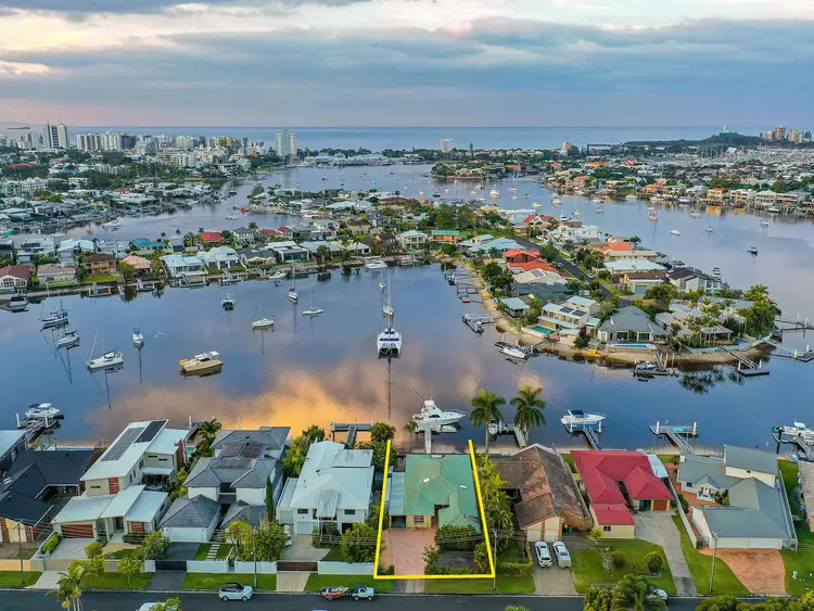 17 Neerim Drive, Mooloolaba QLD 4557