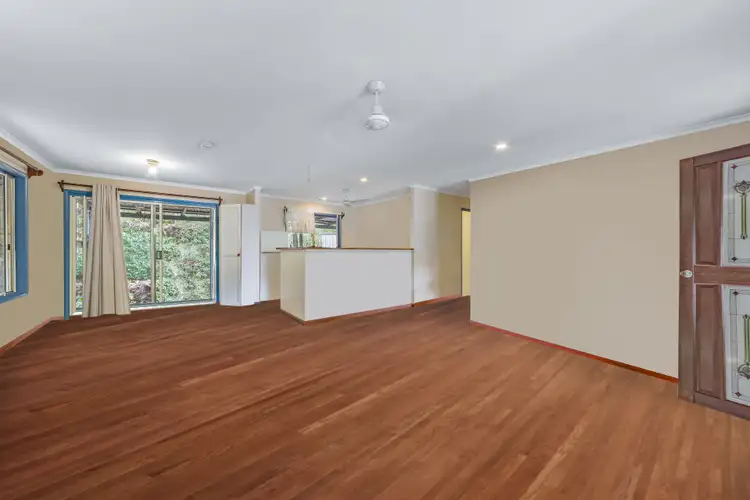 Fourth view of Homely house listing, 33 Sandpiper Crescent, Jubilee Pocket QLD 4802