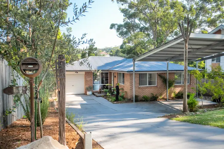 82 Ross Avenue, Narrawallee NSW 2539