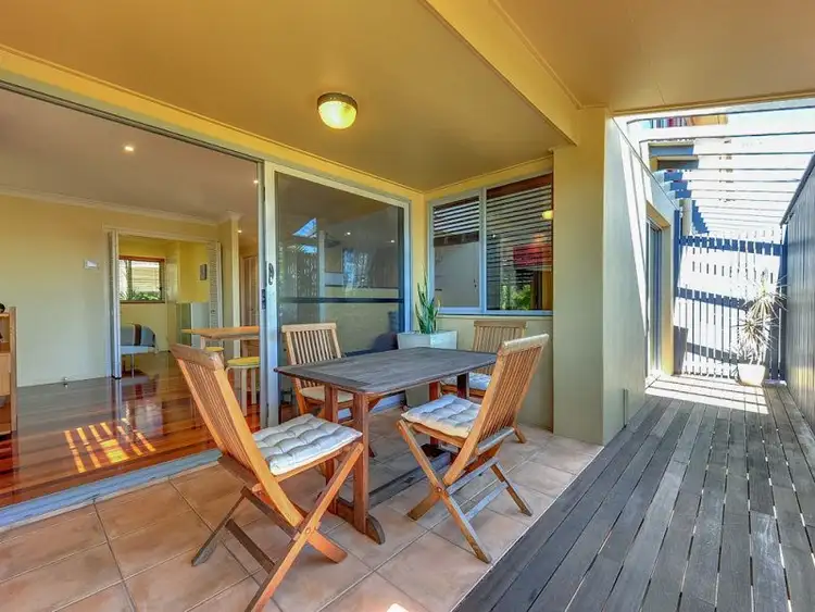 Fourth view of Homely townhouse listing, 1/26 Whytecliffe Street, Albion QLD 4010