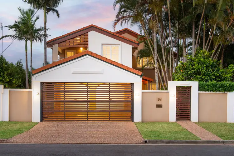 14 La Spezia Court, Isle Of Capri QLD 4217