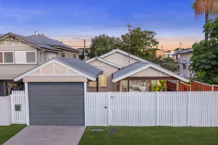 11 Ramsay Street, Kedron QLD 4031