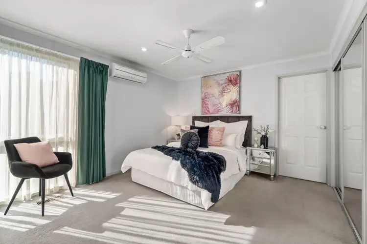 Fifth view of Homely house listing, 8 Carson Court, Rowville VIC 3178