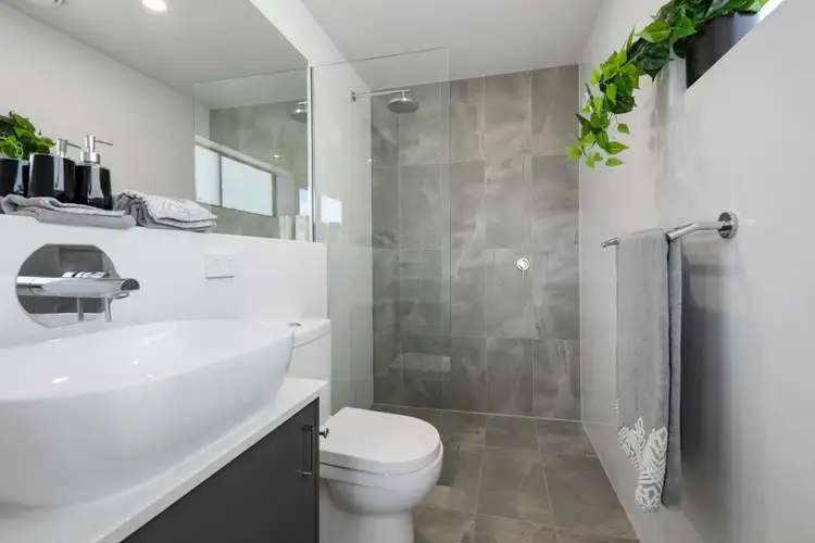 Sixth view of Homely apartment listing, 16/8 Mayhew Street, Sherwood QLD 4075