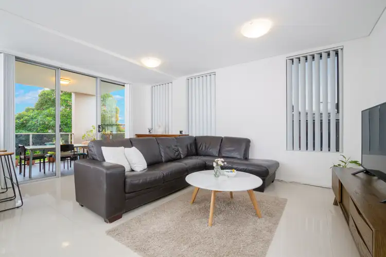 6/4-6 Lawrence Street, Peakhurst NSW 2210