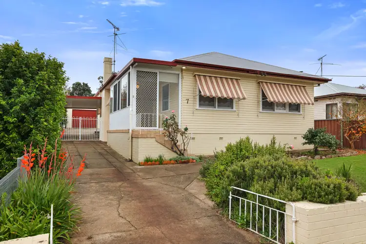 7 Kent Street, Tamworth NSW 2340