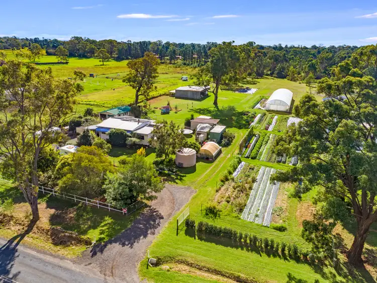 36 Oaks Road, Thirlmere NSW 2572