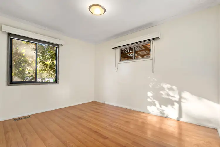 Fourth view of Homely house listing, 3 Yarrinup Avenue, Chadstone VIC 3148