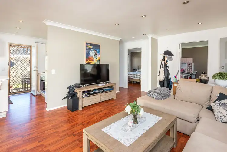 Fourth view of Homely unit listing, 2/26 Rouen Avenue, Paradise Point QLD 4216