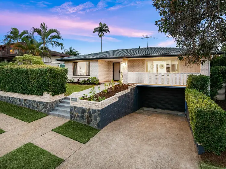 22 Bridle Street, Mansfield QLD 4122