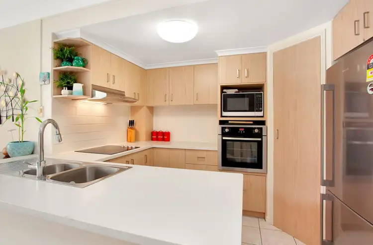 Fifth view of Homely townhouse listing, 4/7 Cupania Place, Elanora QLD 4221
