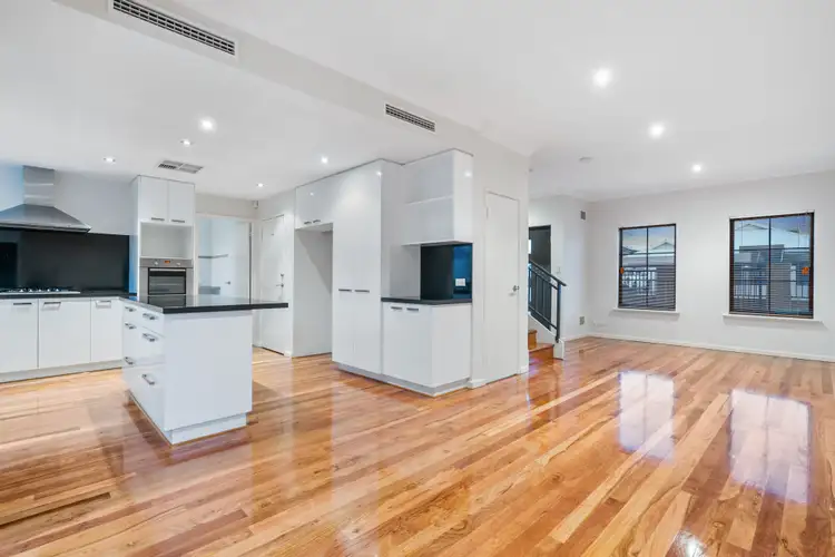 22 Olivedale Road, Madeley WA 6065