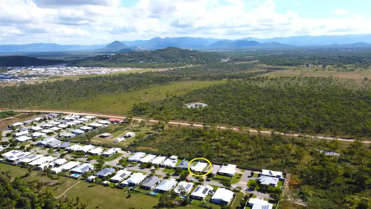 33 Pongamia Parade, Mount Low QLD 4818