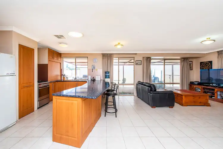 30 Brockholes Street, Bullsbrook WA 6084